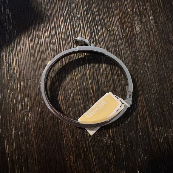 MK bracelet - Picture 8 of 14